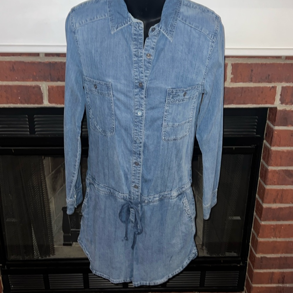 Women’s romper -Holding Horses- size 4 (small)